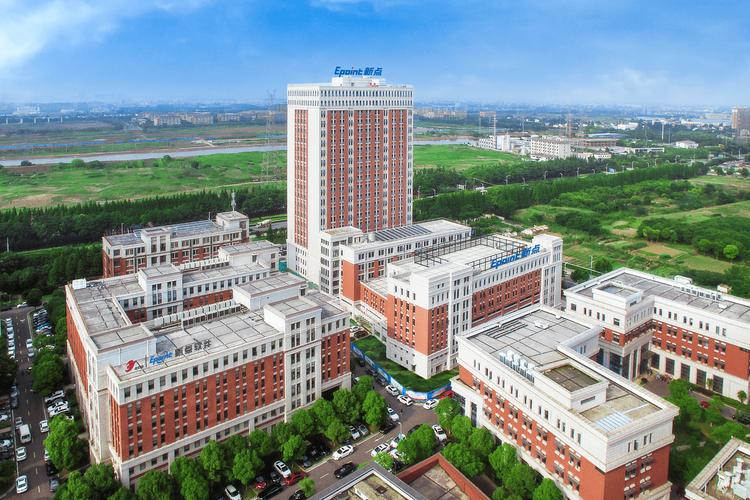 以技術鑄就榮耀 榮登“2021年度中國軟件和信息技術服務競爭力”榜單的啟示
